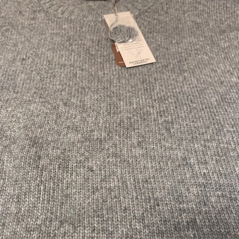 Denver Hayes Extreme 2.0 Grey Crewneck Sweater NWT Small - Picture 6 of 9